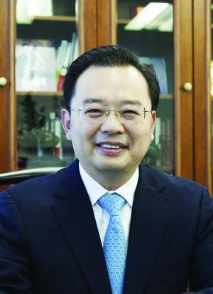 刘伟伟中欧基金经理天天基金网_刘建平中欧基金