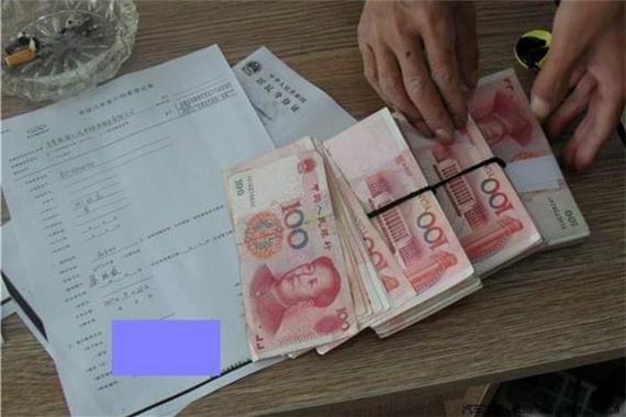 朋友叫我拿他的银行卡取钱_梦见朋友拿我银行卡钱